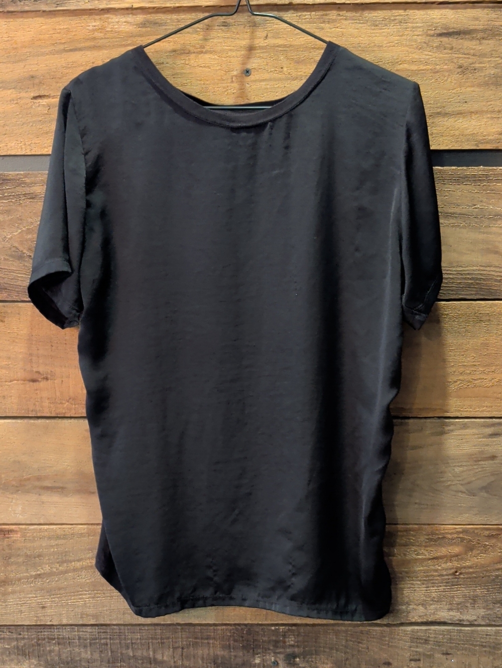 Classic Black Women’s Tee - Minimal Short Sleeve Top